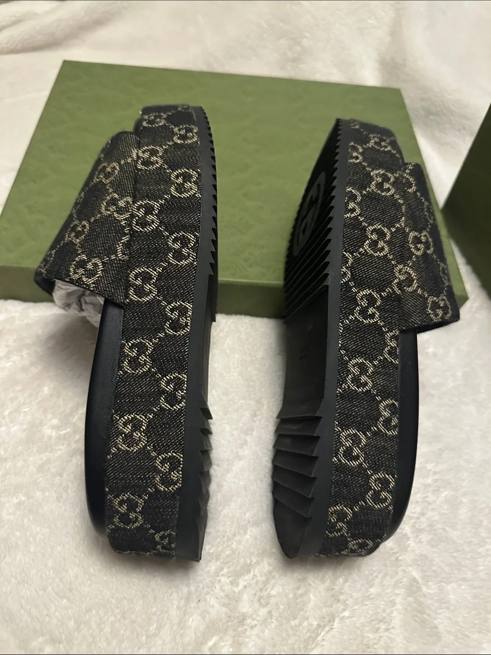 Gucci Black GG Monogram Canvas Slides with Matching Bucket Hat only for photo